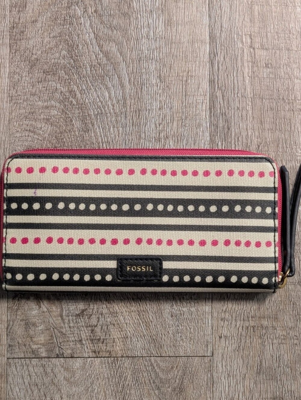 Fossil Eliza Clutch Zip Closure Wallet Black And Pink Polkadot